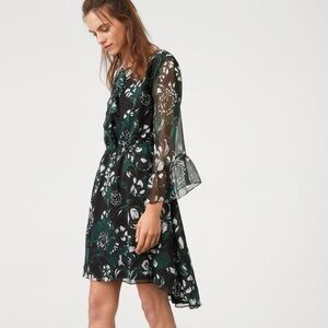 Club Monaco green silk floral high-low ruffle shirt dress - 4 (Small)